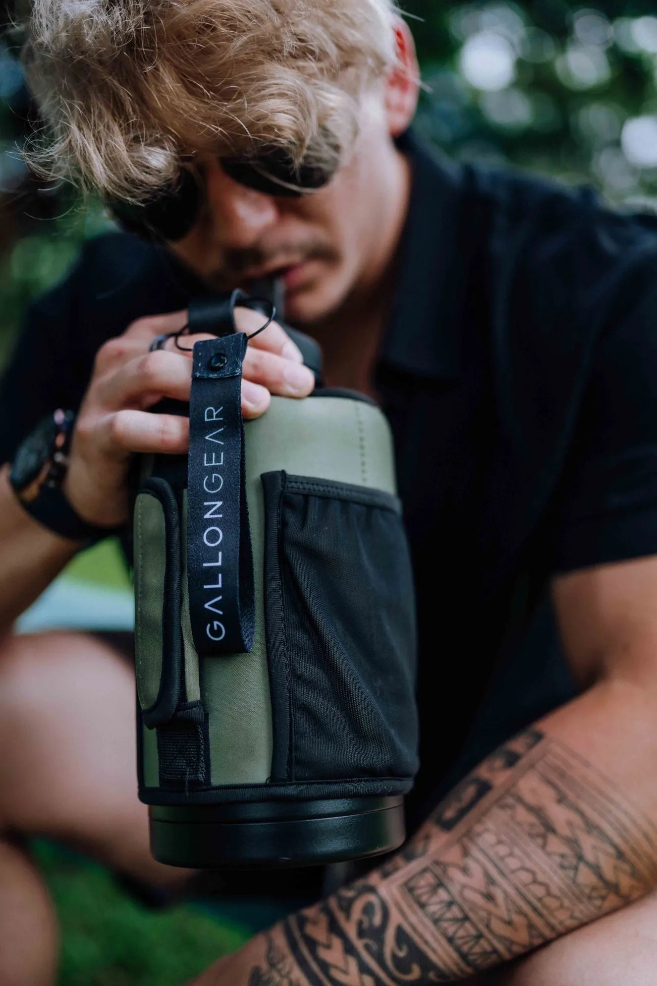 * IN STOCK * 2025 GALLON GEAR COMBO 64 OUNCE STAINLESS STEEL BLACK | GYM WATER BOTTLE WITH SLEEVE | NEOPRENE SLEEVE WITH CARRYING HANDLE (BLACK BOTTLE/OLIVE SLEEVE)