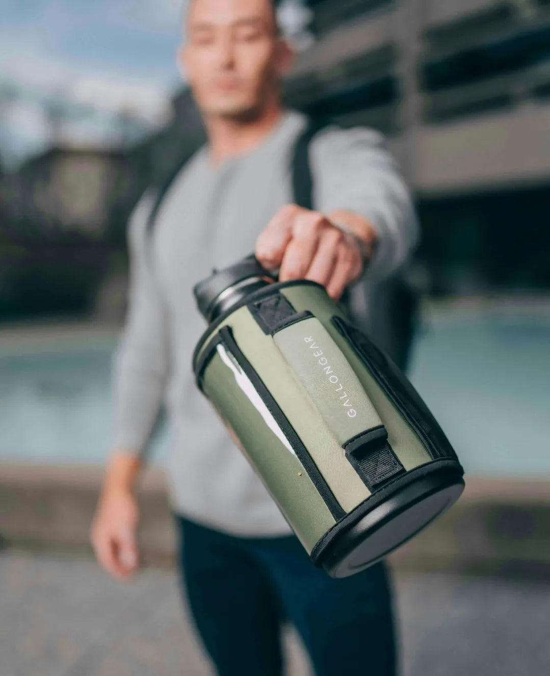 * IN STOCK * 2025 GALLON GEAR COMBO 64 OUNCE STAINLESS STEEL BLACK | GYM WATER BOTTLE WITH SLEEVE | NEOPRENE SLEEVE WITH CARRYING HANDLE (BLACK BOTTLE/OLIVE SLEEVE)