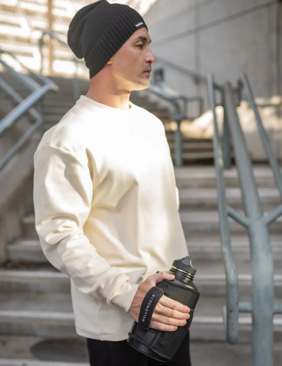 * IN STOCK * 2025 GALLON GEAR STAINLESS STEEL COMBO INSULATED WATER BOTTLE | WITH HANDLE SNAP TOP LID 40 OUNCE | GYM WATER BOTTLE WITH SLEEVE | NEOPRENE SLEEVE WITH CARRYING HANDLE (BLACK BOTTLE/BLACK SLEEVE)